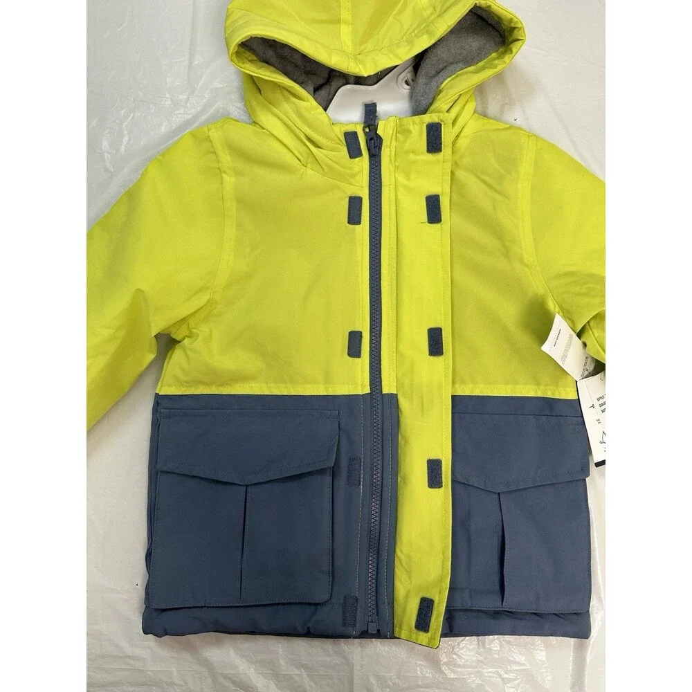 Oshkosh B'Gosh Boys Jacket Size 5T Water Resistant ,wind Protection